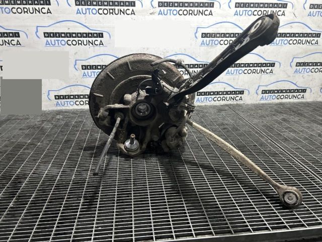 bontott MERCEDES-BENZ M-CLASS Bal hátsó Csonkállvány