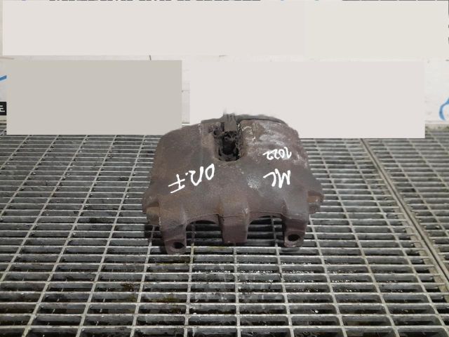 bontott MERCEDES-BENZ M-CLASS Jobb első Fékkengyel