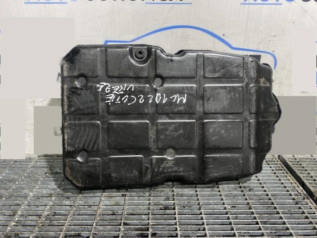 bontott MERCEDES-BENZ M-CLASS Komplett Vezérlés Burkolat