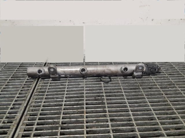 bontott MERCEDES-BENZ M-CLASS Közösnyomócső