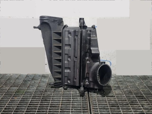 bontott MERCEDES-BENZ M-CLASS Légszűrő Ház