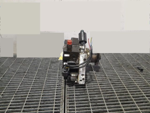 bontott MERCEDES-BENZ M-CLASS Nagynyomású Szivattyú