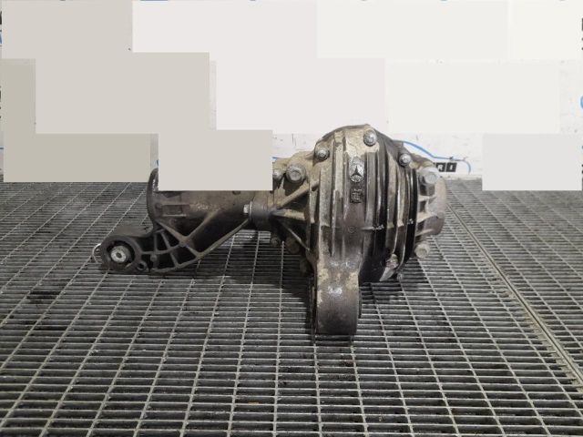 bontott MERCEDES-BENZ M-CLASS Osztómű