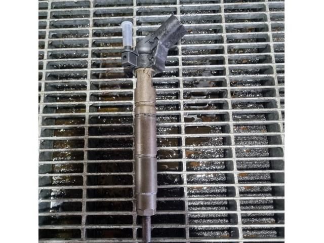 bontott MERCEDES-BENZ M-CLASS Porlasztó (1 db)