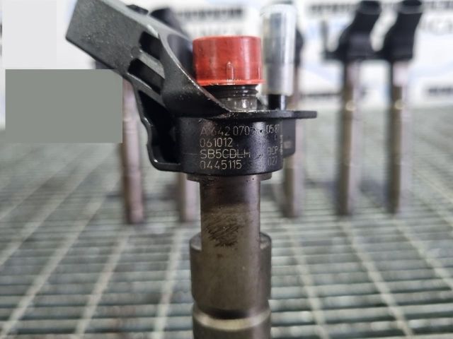 bontott MERCEDES-BENZ M-CLASS Porlasztó (1 db)