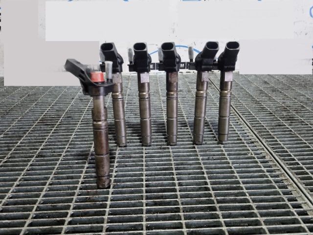 bontott MERCEDES-BENZ M-CLASS Porlasztó (1 db)