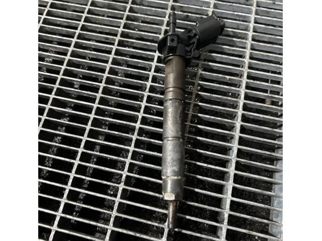 bontott MERCEDES-BENZ M-CLASS Porlasztó (1 db)