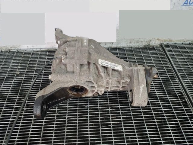 bontott MERCEDES-BENZ M-CLASS Hátsó Differenciálmű