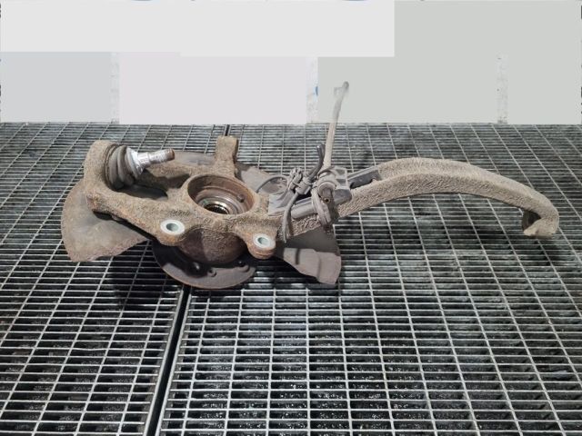 bontott MERCEDES-BENZ M-CLASS Jobb első Csonkállvány