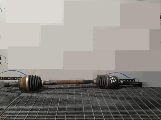 bontott MERCEDES-BENZ M-CLASS Jobb Féltengely