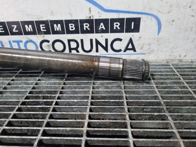 bontott MERCEDES-BENZ M-CLASS Jobb Féltengely