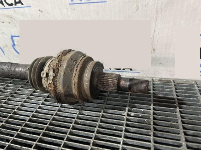 bontott MERCEDES-BENZ M-CLASS Jobb hátsó Féltengely