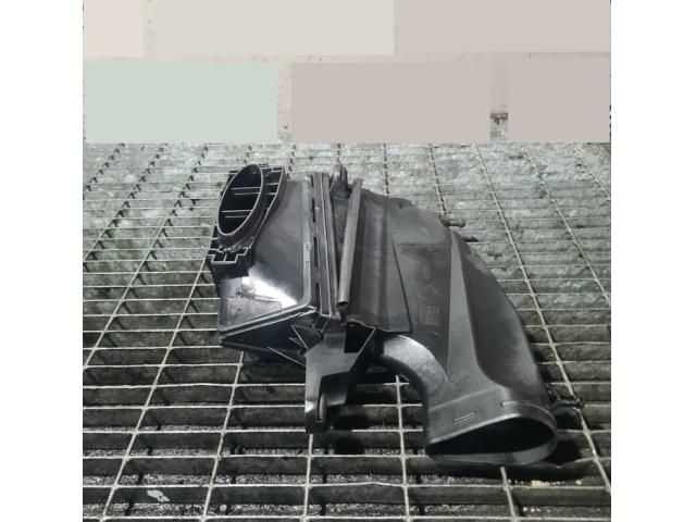 bontott MERCEDES-BENZ M-CLASS Légszűrő Ház