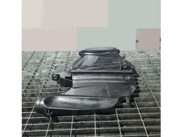 bontott MERCEDES-BENZ M-CLASS Légszűrő Ház