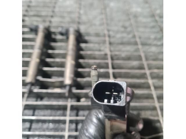 bontott MERCEDES-BENZ M-CLASS Porlasztó (1 db)