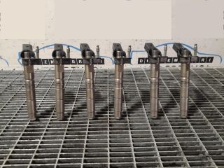 bontott MERCEDES-BENZ M-CLASS Porlasztó (1 db)