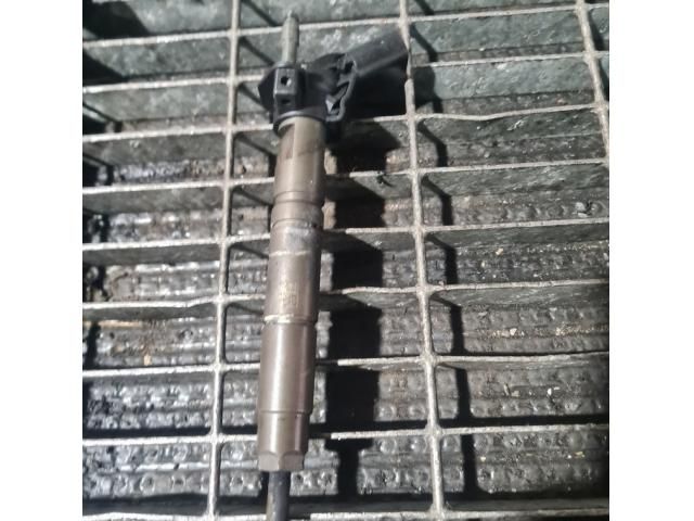 bontott MERCEDES-BENZ M-CLASS Porlasztó (1 db)