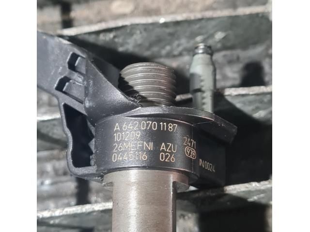 bontott MERCEDES-BENZ M-CLASS Porlasztó (1 db)