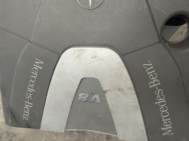 bontott MERCEDES-BENZ M-CLASS Felső Motorburkolat