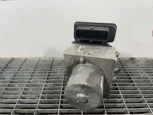 bontott MERCEDES-BENZ M-CLASS ABS Kocka