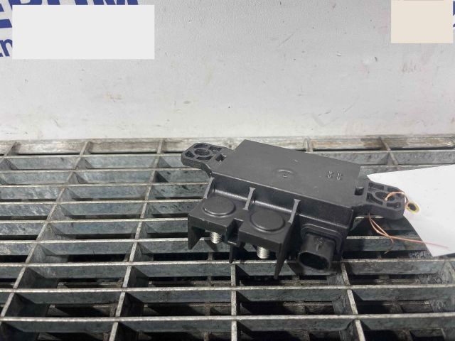 bontott MERCEDES-BENZ M-CLASS Akkumulátor Relé