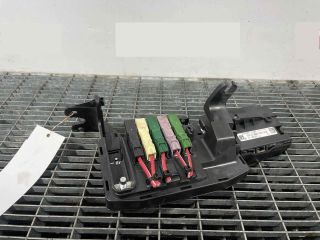 bontott MERCEDES-BENZ M-CLASS Biztosítéktábla Motortér