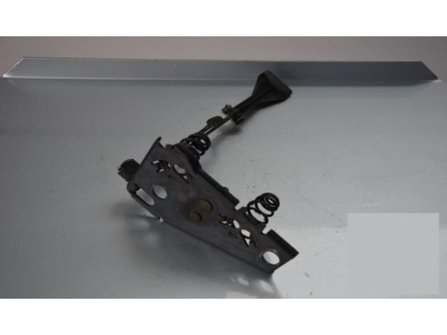 bontott MERCEDES-BENZ M-CLASS Motorháztető Zárszerkezet