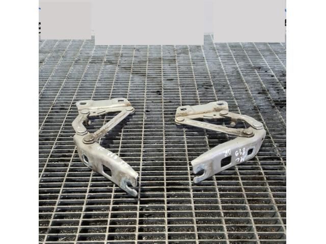 bontott MERCEDES-BENZ M-CLASS Motorháztető Zsanér Pár