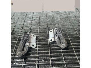 bontott MERCEDES-BENZ M-CLASS Motorháztető Zsanér Pár