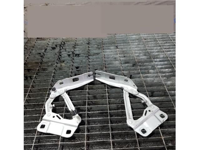 bontott MERCEDES-BENZ M-CLASS Motorháztető Zsanér Pár