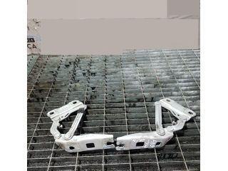 bontott MERCEDES-BENZ M-CLASS Motorháztető Zsanér Pár