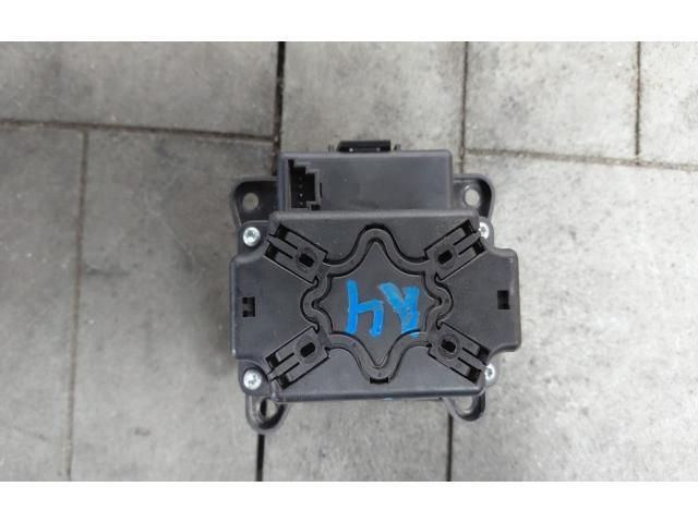 bontott MERCEDES-BENZ M-CLASS Multimédia Vezérlő