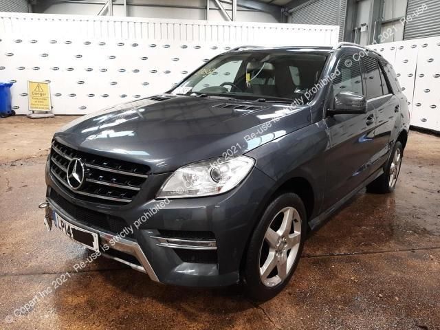 bontott MERCEDES-BENZ M-CLASS Navigációs Fejegység