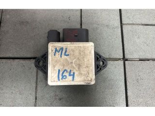 bontott MERCEDES-BENZ M-CLASS Porlasztó Elektronika