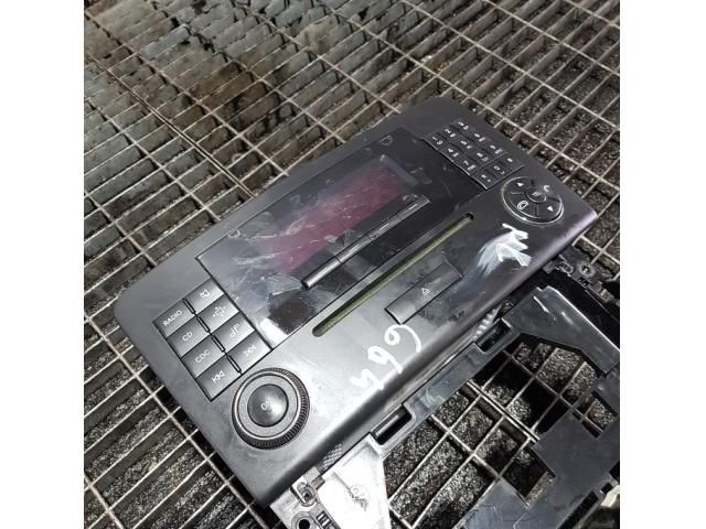 bontott MERCEDES-BENZ M-CLASS Rádió / CD