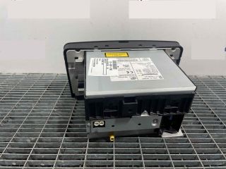 bontott MERCEDES-BENZ M-CLASS Rádió / CD