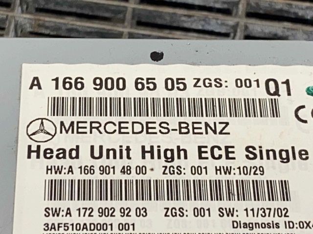 bontott MERCEDES-BENZ M-CLASS Rádió / CD