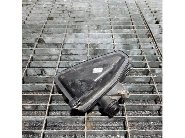 bontott MERCEDES-BENZ M-CLASS Szívás Zaj Csökkentő Doboz