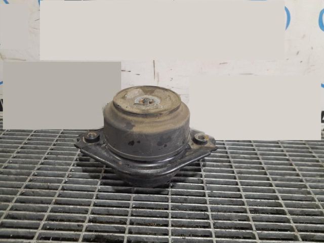 bontott MERCEDES-BENZ M-CLASS Tartó Bak