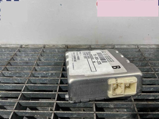 bontott MERCEDES-BENZ M-CLASS Tolatókamera