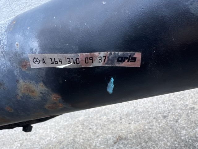 bontott MERCEDES-BENZ M-CLASS Vonóhorog