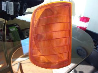 bontott MERCEDES-BENZ MB-TRAC Bal első Irányjelző Foglalat