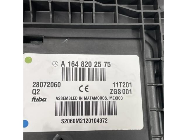 bontott MERCEDES-BENZ R-CLASS Antenna Erősítő