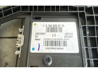 bontott MERCEDES-BENZ R-CLASS Antenna Erősítő