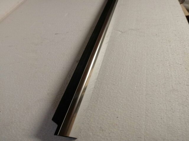 bontott MERCEDES-BENZ R-CLASS Bal első Ablak Díszléc