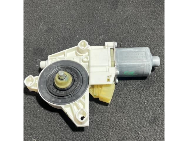 bontott MERCEDES-BENZ R-CLASS Bal első Ablakemelő Motor