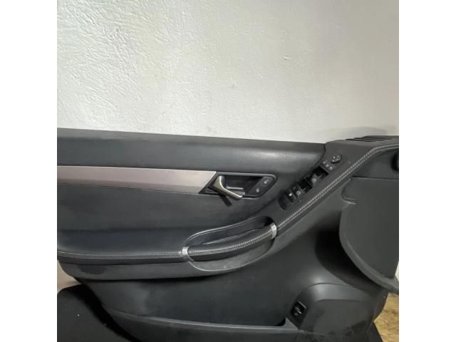 bontott MERCEDES-BENZ R-CLASS Bal első Ajtó Kárpit