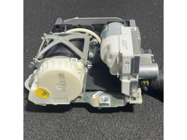 bontott MERCEDES-BENZ R-CLASS Bal első Biztonsági Öv