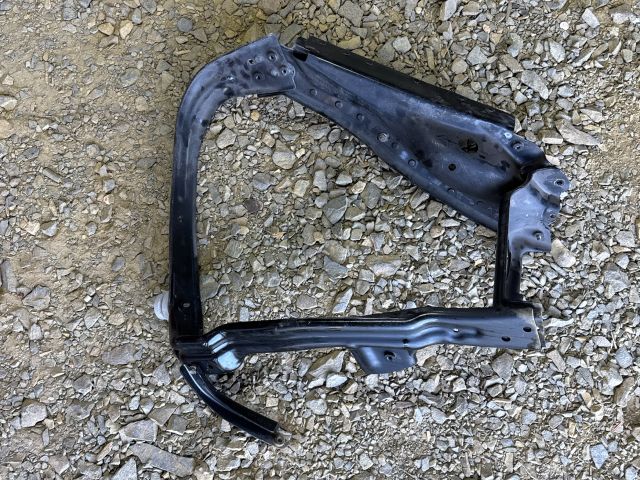 bontott MERCEDES-BENZ R-CLASS Bal Fényszóró Lámpakeret