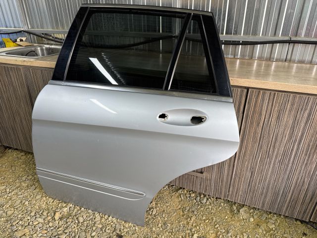 bontott MERCEDES-BENZ R-CLASS Bal hátsó Ajtó (Üres lemez)